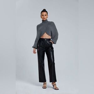 MICAS Batwing Sleeve Turtleneck Crop‎ Sweater black size M